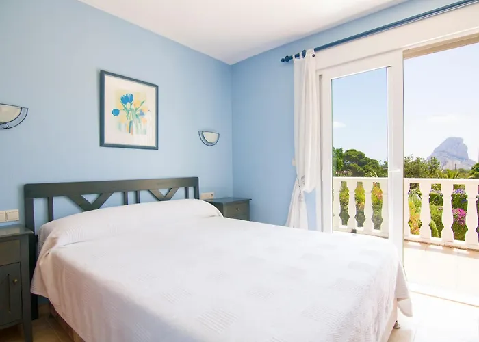 Bungalow Con Piscina - Calpepark