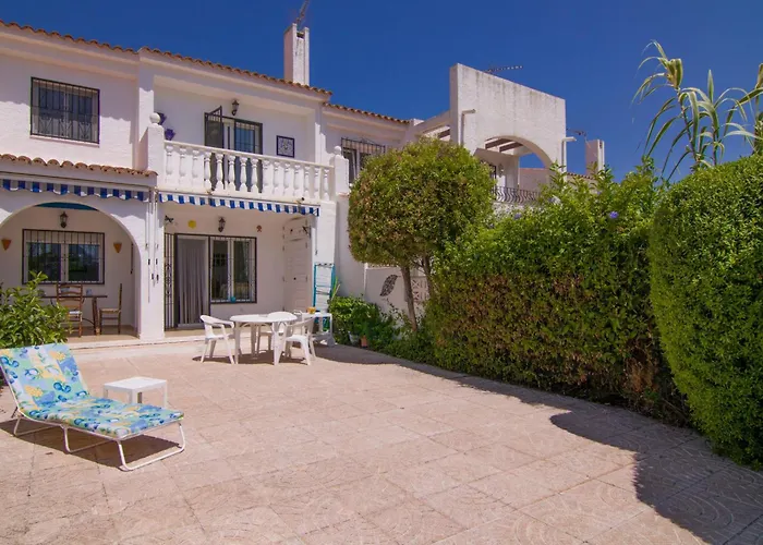 Bungalow Con Piscina - Calpepark